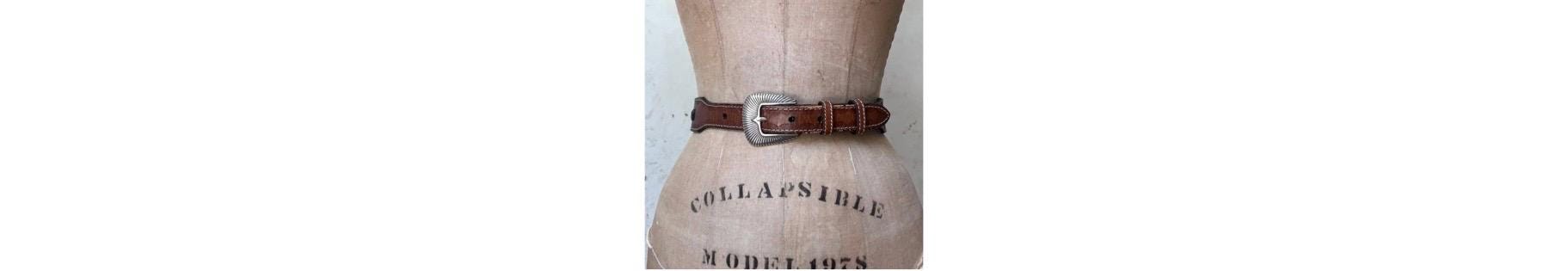 Vintage 70’s 80’s Brown Leather Concho Southwest Style Belt with Silver Tone Buckle 30-34” Waist Sm Md