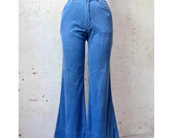 Vintage 70’s Baby Blue Corduroy Boot Cut Flare Jeans Pants White Tab sz 30” Waist 27 1/2” Inseam