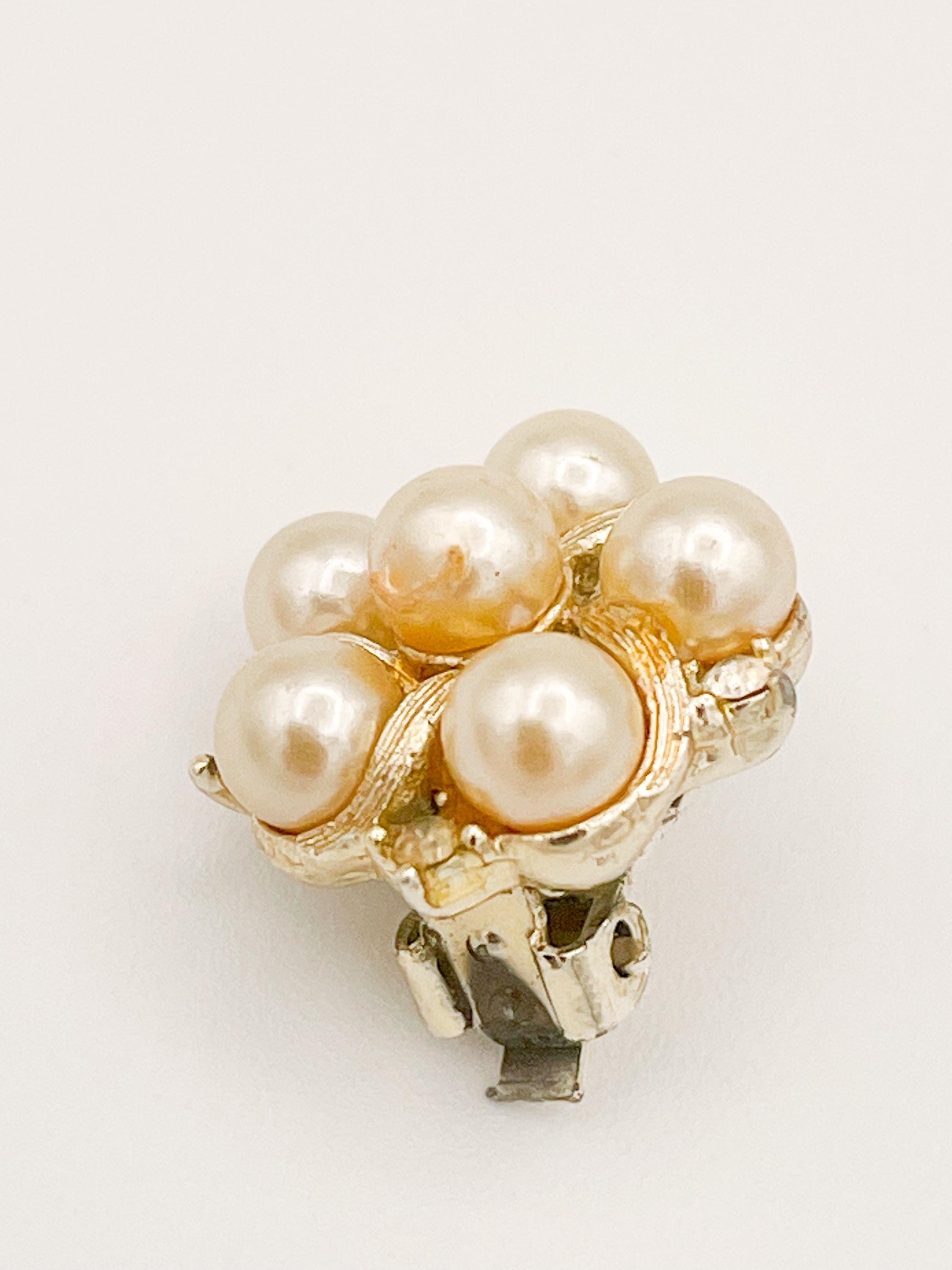 Vintage Lisner Clip-on Earrings – Faux Pearl & Rhinestone  display picture 2