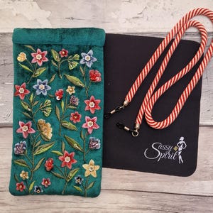 Estuche de terciopelo para gafas con bordado de flores silvestres turquesas (juego de regalo)