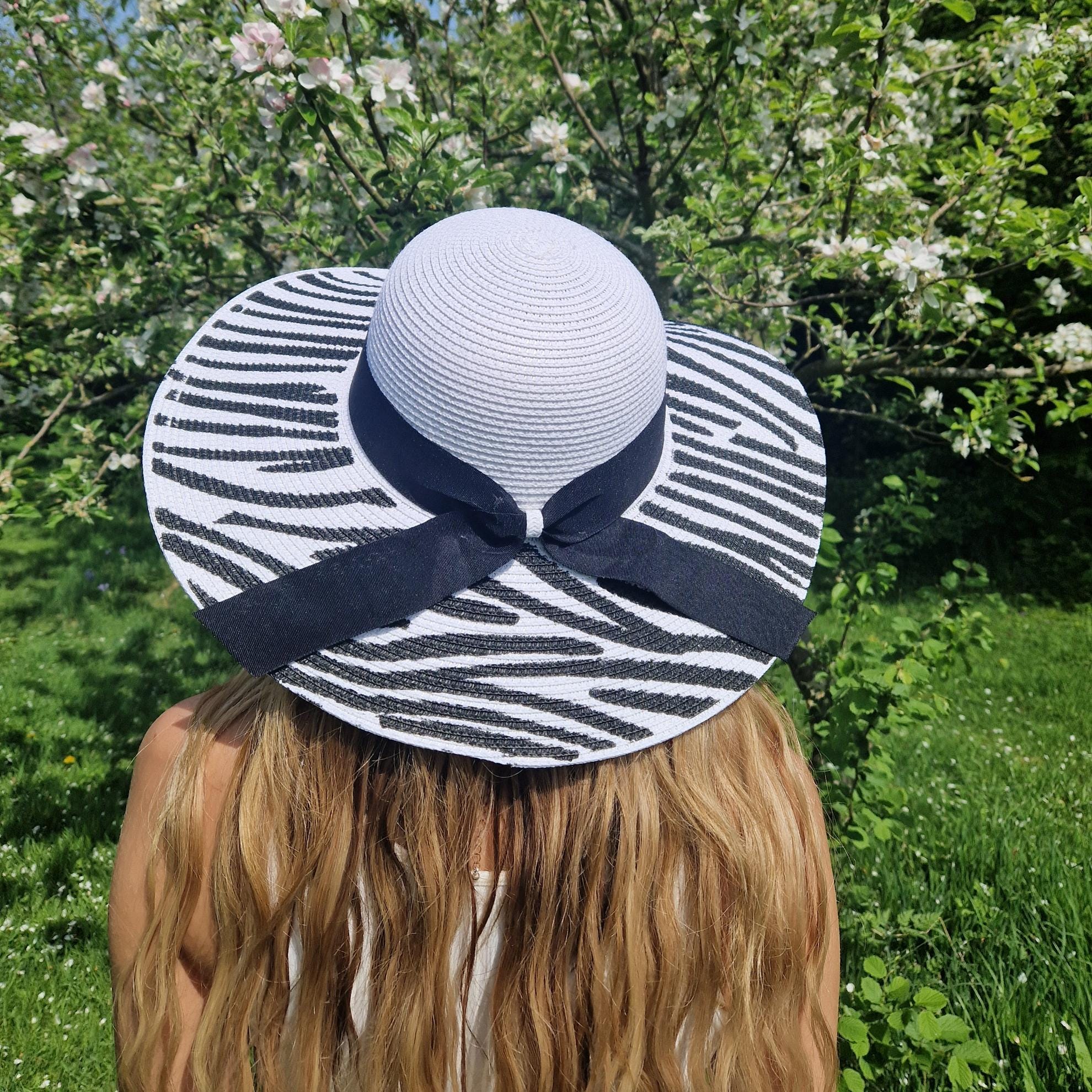 ? Head’n Home Wide Brim Mesh Hat | Zebra Print | Outdoor Safari Style Wide Brim Sun Hat: Zebra Print Travel Pouch - Etsy main image 2