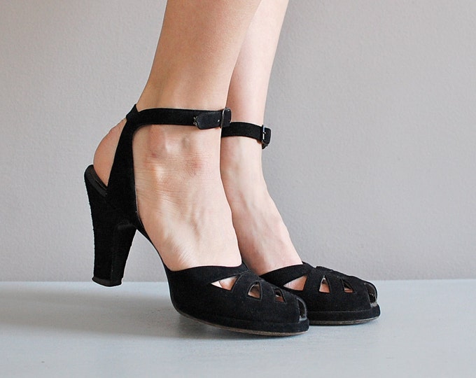 1940s Shoes / 40s Platform Heels / Black Peeptoe Platforms - Etsy