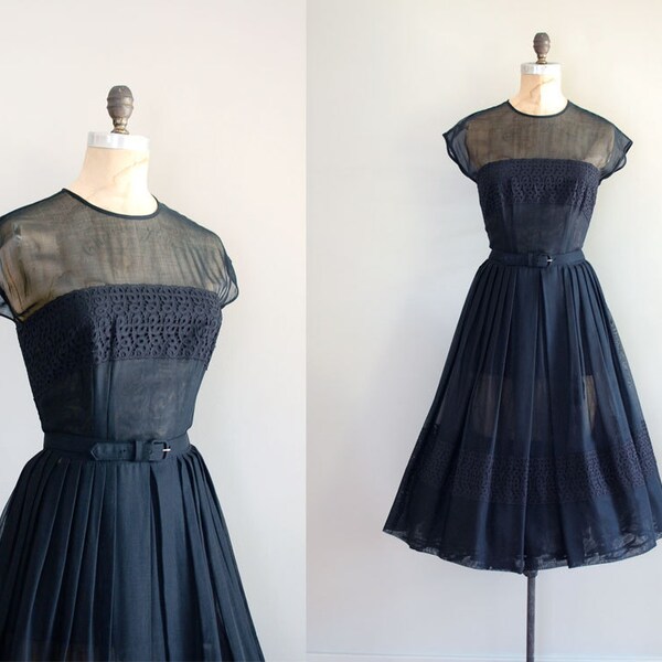 1950s dress / 50s dress / New Nightingale