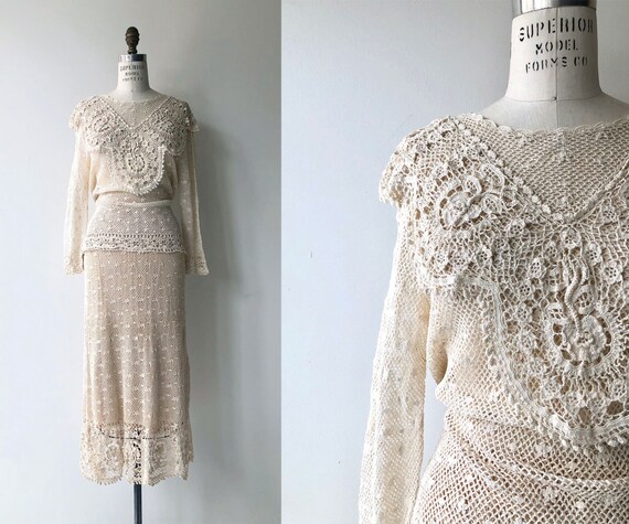 Annuzia crochet dress | crochet sweater and skirt