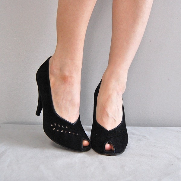 vintage LEAF cutout peeptoe heels