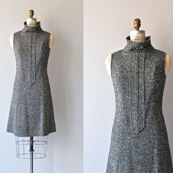 Salt and Pepper dress • vintage 1960s dress • mod wool 60s dress
