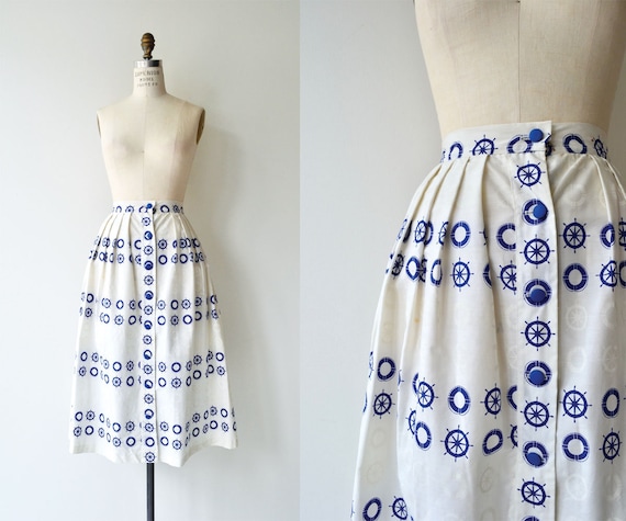 Schooner skirt | 1950s skirt | nautical print skir