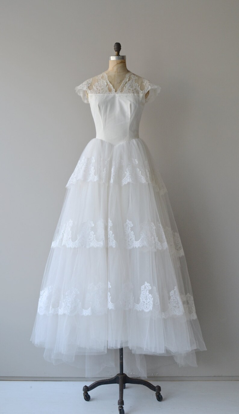 Aurora Musis gown vintage 1950s wedding gown lace 50s wedding dress image 3