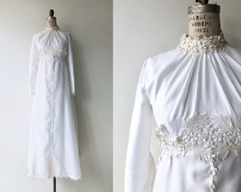 Luanna wedding gown | vintage 1970s wedding dress | long sleeve wedding dress