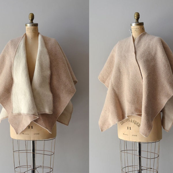 Balbianello wrap / vintage wool wrap / reversible short wrap cape