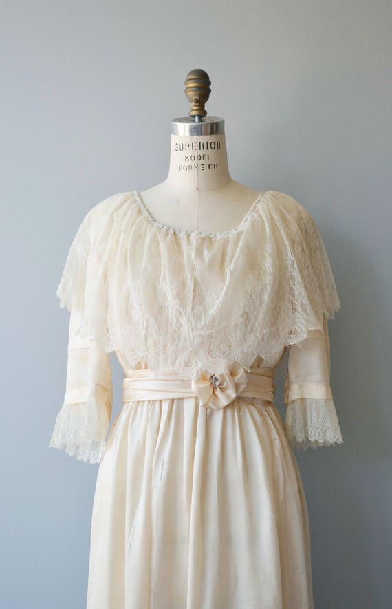 Nuptials 1916 wedding gown antique ...