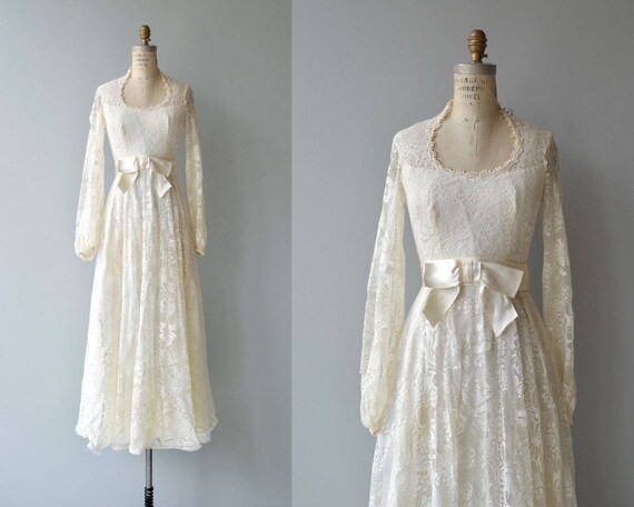 vintage 1970s wedding dresses
