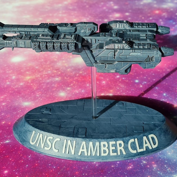 Modello espositivo della fregata classe Stalwart dell'UNSC