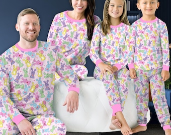 Lindo conjunto de pijamas de Pascua, pijama de dos piezas de manga larga con diseño de conejito retro de Pascua, conjunto de ropa de estar familiar con regalo de Pascua en colores pastel