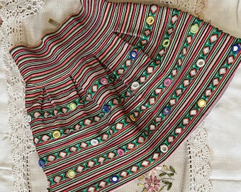 Lm Lulu Balloon-shaped mini skirt decorated with sequin mirrors Size XS