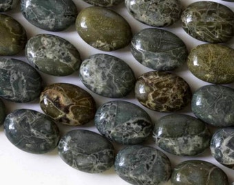 Australian Green Lace Jasper 10 x 14mm Oval Beads- 9 inch Strand of 13 Beads