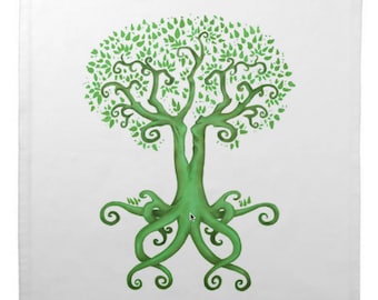Tree of Life and Love Cotton Tarot Cloth in Green