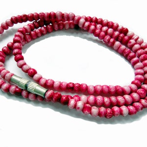 Collier de style Mala en os de buffle d&#39;eau rose magenta, perle de 3 mm, 20 pouces