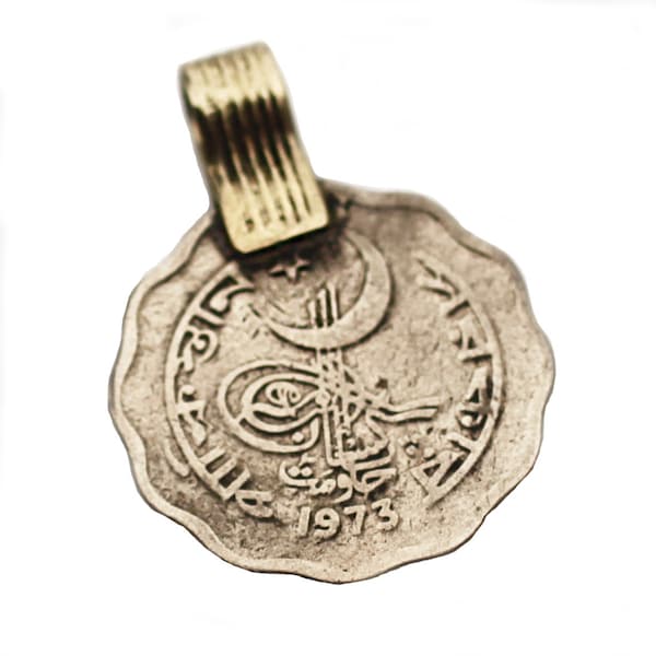 Old Silver Coin Pendant or Charm with Scalloped Edge 21.5mm