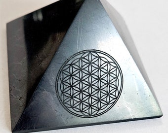 Shungite Pyramid with engraved Flower of Life 30mm base (2.16 inch)