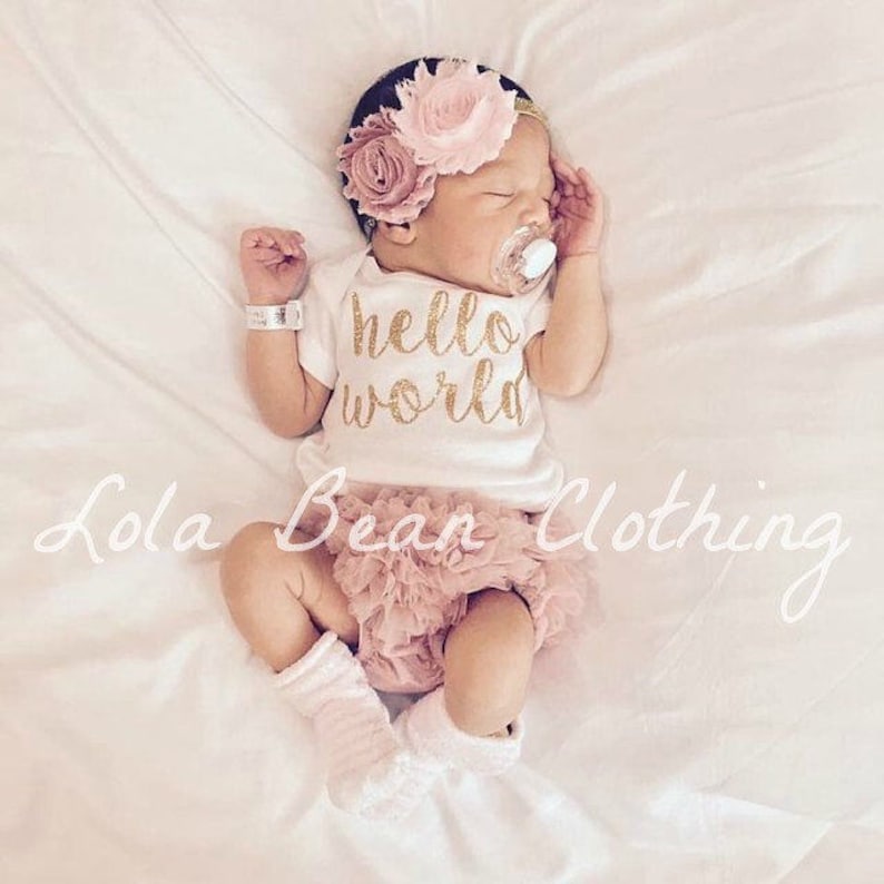newborn baby girl hospital outfit