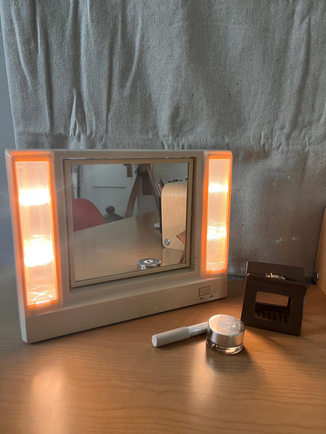 Vintage 80s Deco Cream Light up Vanity Mirror - Etsy