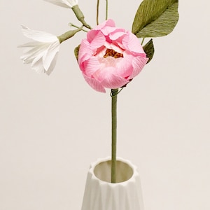 Pfingstrose Knospe und Blüte-Pfingstrose-Krepppapier Blume-Papierblume-Hochzeitsblumen-Brautstrauß-Geschenke-Papierjubiläum