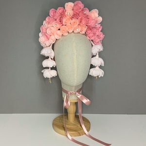 Bridgerton Insipired Headpiece-Kentucky Derby Fascinator-Fascinator-Flower Headband-Wedding Tiara-Bridal Crown-Flower Crown