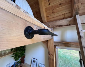 Ladder Mounting Bracket