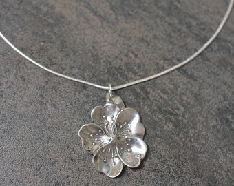 Collier d’argent sterling de fleur de cerisier