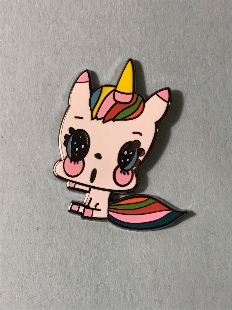 Uni-Kitty or Unicorn Kitten Lapel Pin image 1