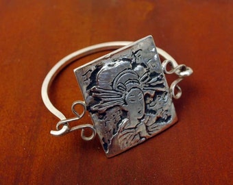 Geisha Bracelet