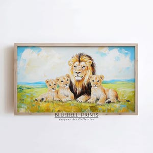 Könnte beinhalten: Ein Gemälde einer Löwenfamilie in einer Savannenlandschaft. Der Löwe ist braun mit einer dicken Mähne und von zwei Jungen umgeben. Der Hintergrund ist ein blauer Himmel mit weißen Wolken.