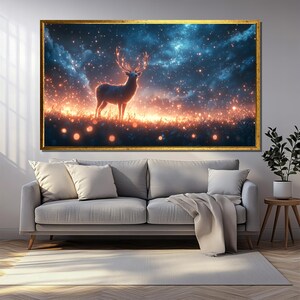 Majestätischer Hirsch Leinwanddruck, Waldtier Wandbild, Verzauberter Nachthimmel Druck, Fantasie Landschaftsszene, Einzigartiges Kunst Geschenk