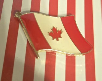 2 pcs Canada flag lapel Pin