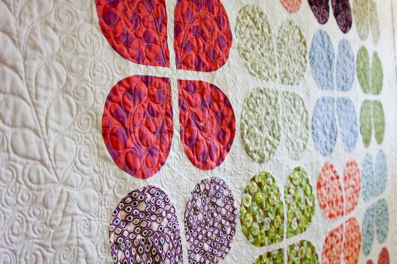 Retro Flowers Quilt Pattern image 2