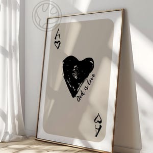 Trendy Ace of Hearts Druck Gott ist Liebe Christliche Wandkunst Minimalistisches Bibelzitat Poster