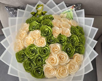 Eternal rose bouquet princess tiana - tiara for display only
