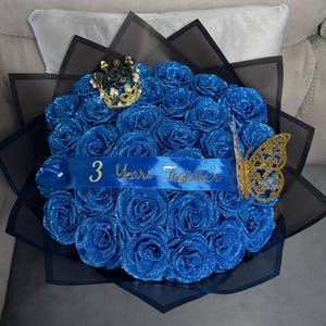 Ewiger Rosenstrauß -GLITTER ROSE BLAU happy birthday