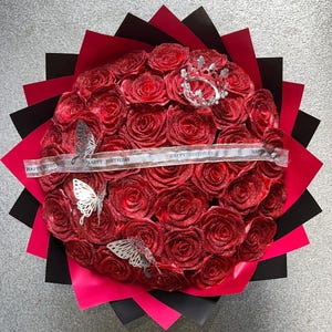 Ewiger Glitzer Rosenstrauß rot / Happy birthday