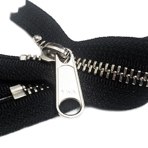 Venta al por mayor de 20 "Níquel YKK Cremallera Liteweight Bolso de mano cremallera con tirón largo YKK # 5 Fondo cerrado Hecho en EE. UU. - Color Negro por cada uno