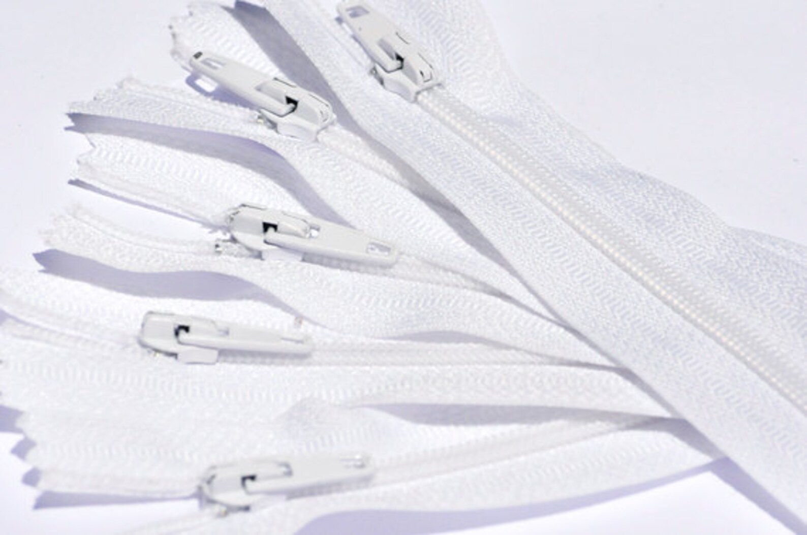 5 Sale 10 White ZIPPERS number 3 Nylon Coil Closed Etsy