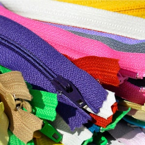 YKK #3 Zippers – 25 Assorted Colors, 10 Inch Skirt Zippers, Made in USA