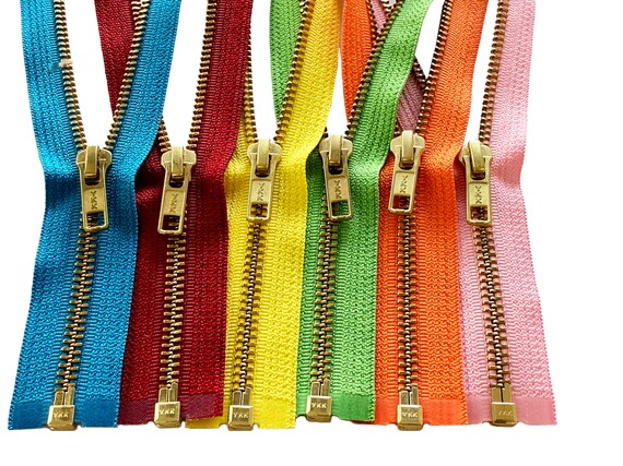 1 Zipper//pack 28\ Medium Weight Jacket Zipper YKK #5 Brass ~ Separating ~ 530 Dark Green