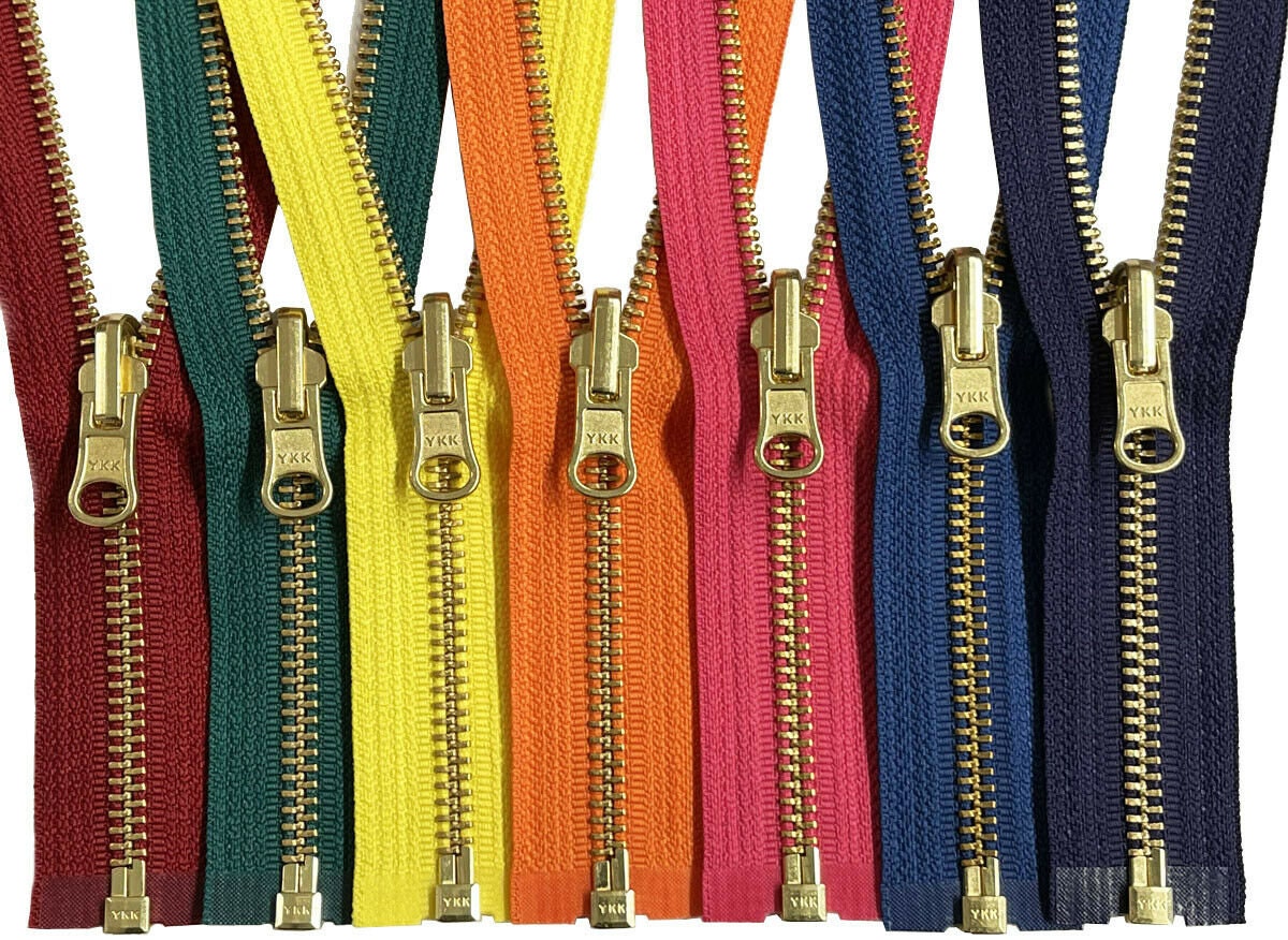 YKK Sale 28 Extra Heavy Duty Jacket Zipper YKK #10 Brass Separating ~  Color 572 Lt. Beige (1 Zipper/Pack)