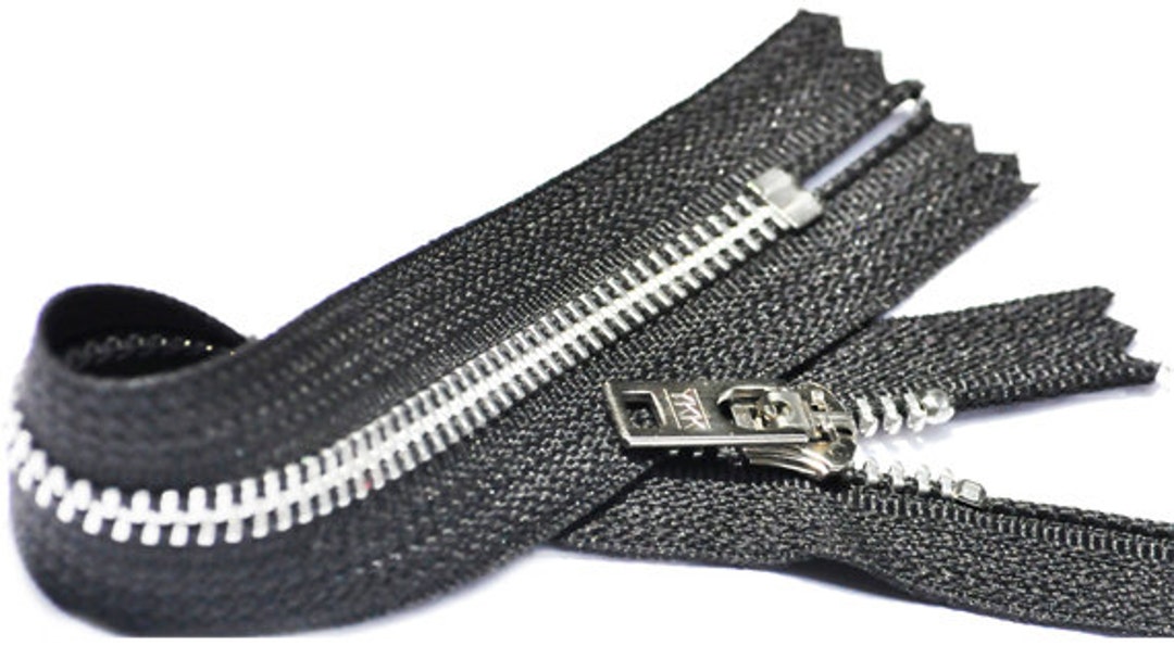 ★TOUT Y EST★ Steel Back 7 Colors STILLBLK 18