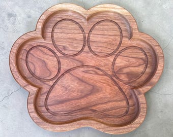 Dog Paw Tray Serving Board Cherry Wood Charcuterie Platter Pet Owner Gift Idea Puppy Theme Kitchen Accessory Handmade Snack Dish Appetizer