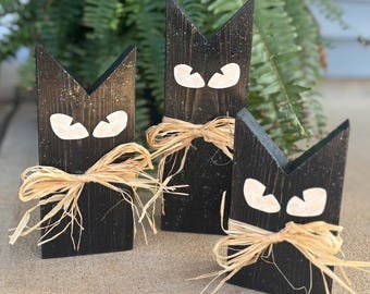 Wooden Cat Decoration Primitive Style Home Decor Black Cat Shelf Accent Rustic Design Folk Art Farmhouse Decor Halloween Display Mantel