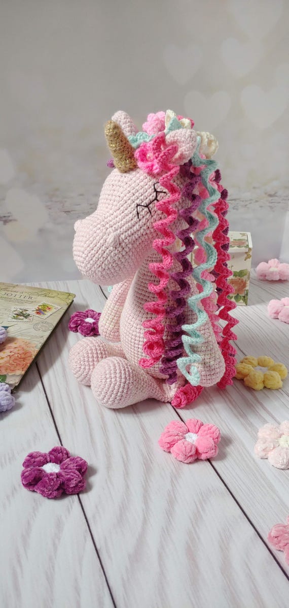 Crochet Licorne Jouet Poupée, Licorne en peluche arc-en-ciel