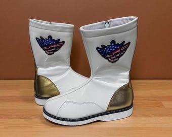 Botas de lucha blancas hechas a mano para hombre y mujer, zapatos de lucha personalizados, botas largas de cuero, calzado de lucha profesional para cosplay.